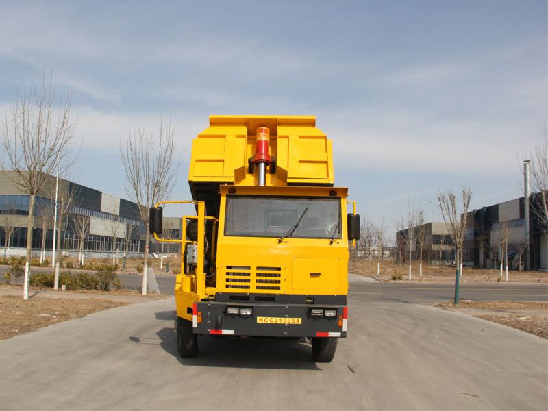 25噸四不像運(yùn)輸車